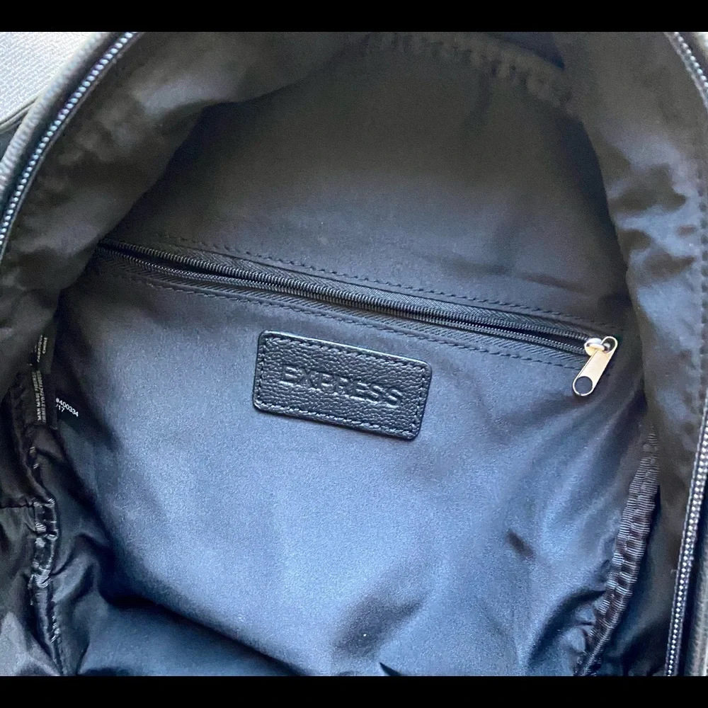 Mini backpack - Picture 3 of 3